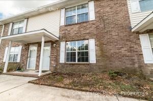 Foto principal - 2073 Rondo St