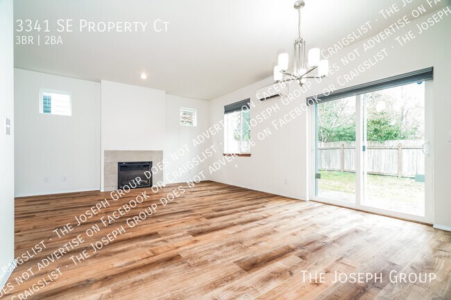 Foto del edificio - 3341 SE Property Ct