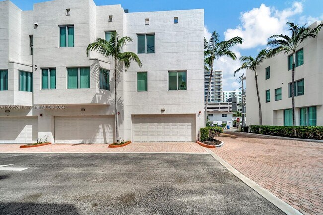 Foto del edificio - 2150 Van Buren St