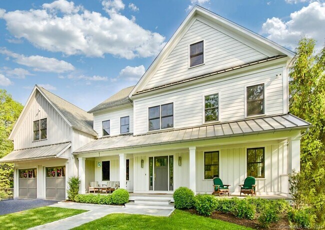 Foto del edificio - 17 Stony Brook Rd