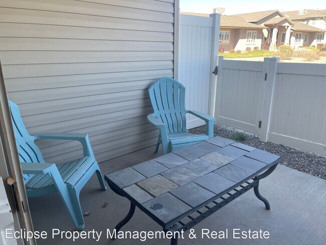 Foto del edificio - 3 br, 2 bath House - 2470 1/2 Theresea Lane