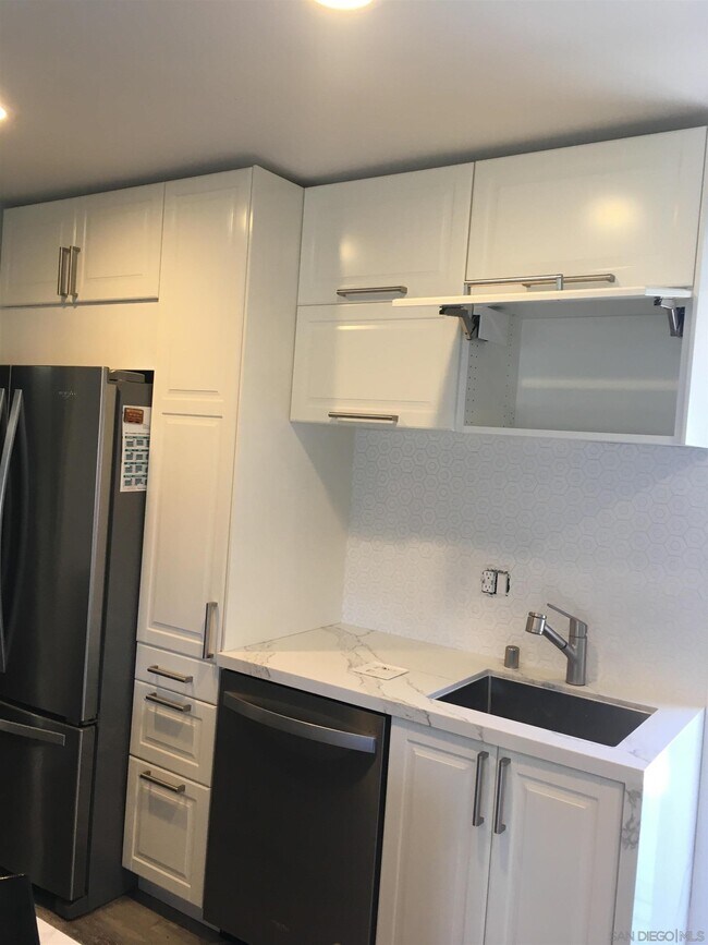 Foto del edificio - 1937 David St