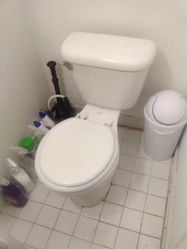 Foto del edificio - 6826 Supreme Ct