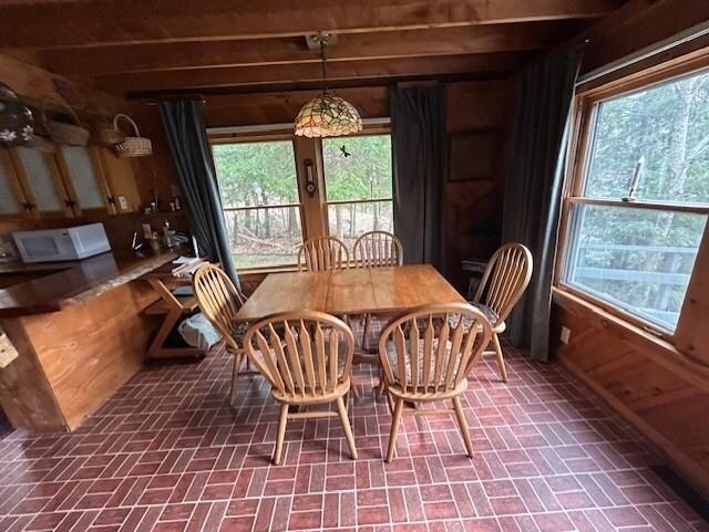 Foto del edificio - 319 Chalk Pond Rd