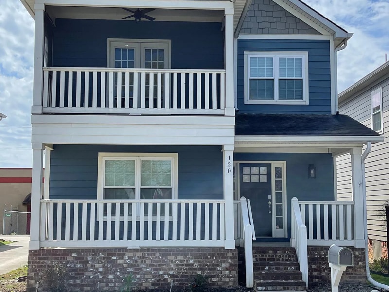 Photo - 120 W 19th St