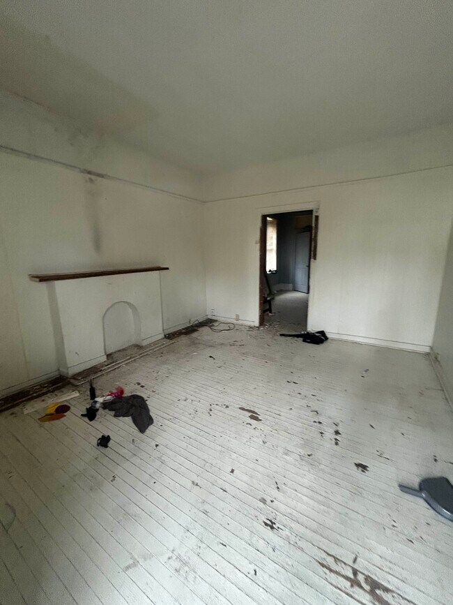 Foto del edificio - 5470 Plover Ave