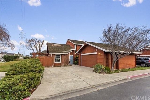 Building Photo - 845 Grenada Ln
