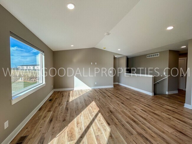 Building Photo - New 4 Bedroom Ranch home on a Cul-de-sac b...