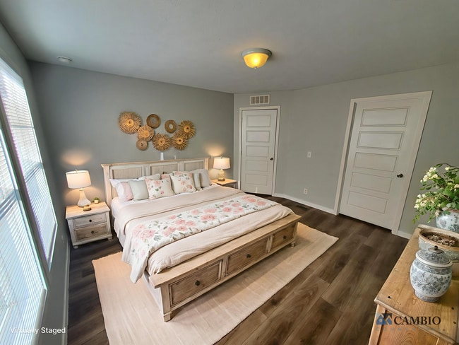 Foto del edificio - 19 Hummingbird Dr