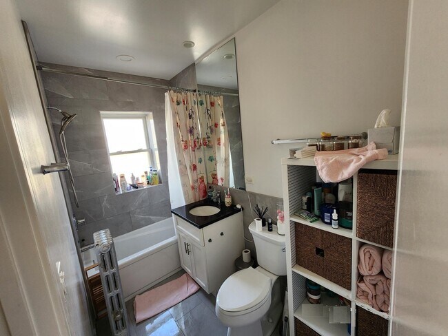 Foto del edificio - 4424-4432 N Wolcott Ave