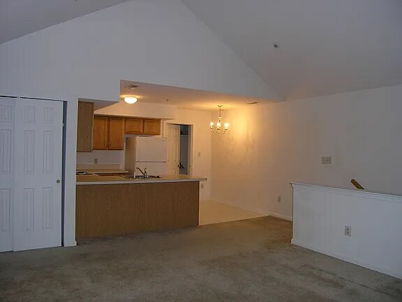 Foto del edificio - 139 Horseshoe Dr