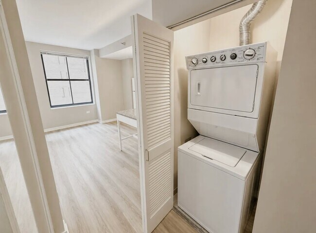 Foto del edificio - 159 N Wells St