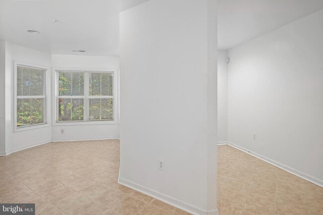 Building Photo - 10229 Brighton Ridge Way