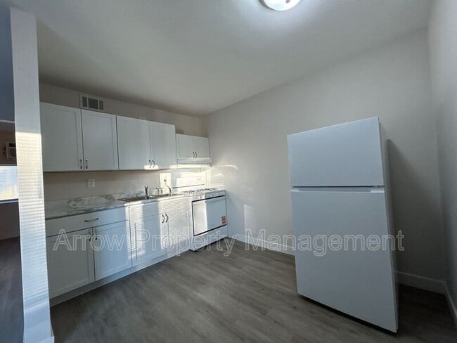 Foto del edificio - 1416 Oakland Rd NE