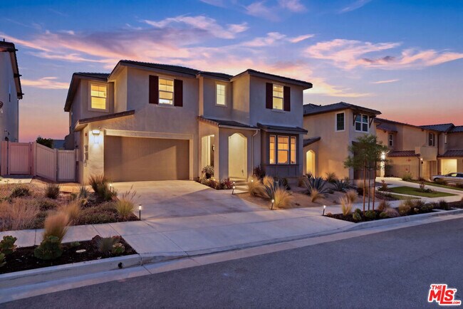 Building Photo - 18114 Outlook Wy