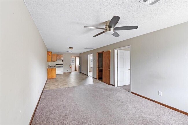 Foto del edificio - 124 Evergreen Trail SE