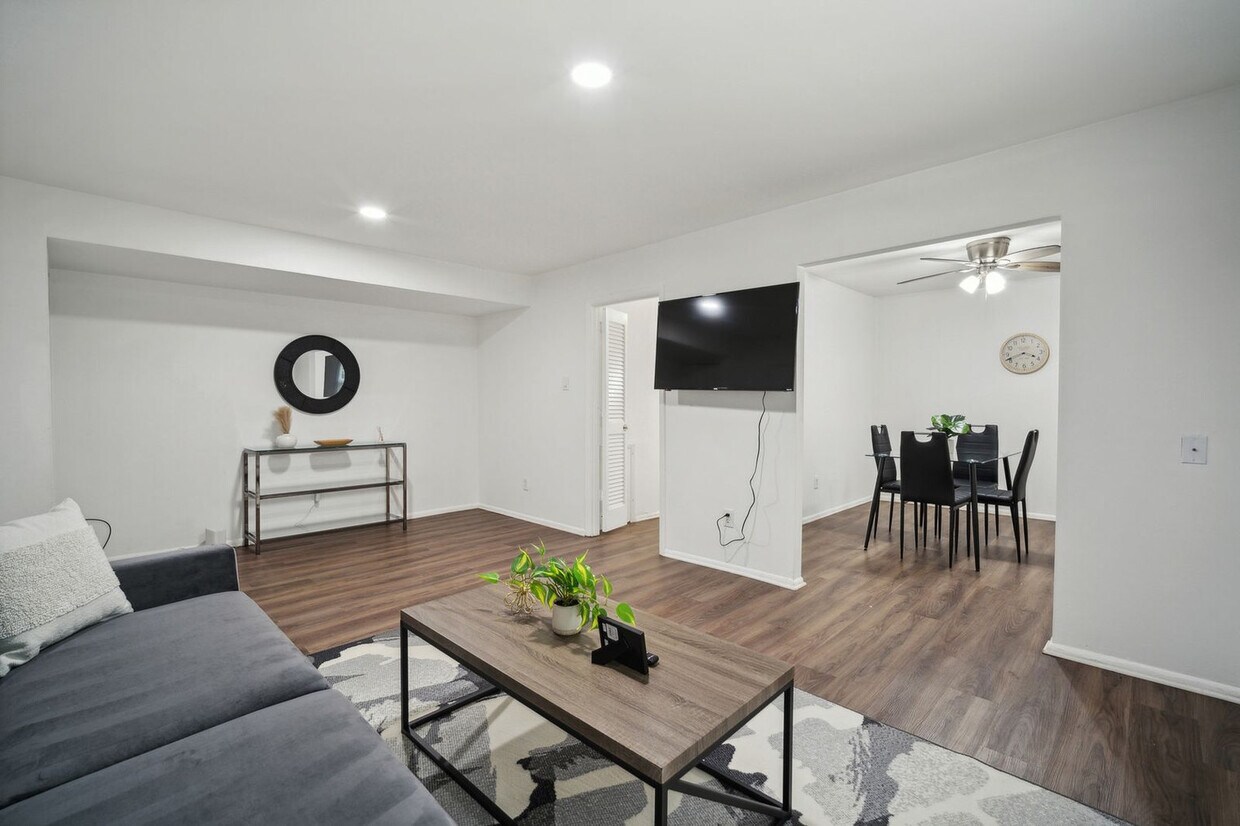 Foto principal - 104 Wharton Dr