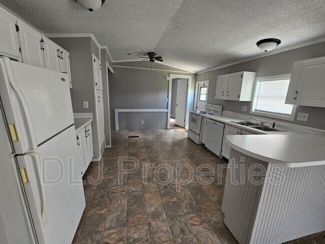 Foto del edificio - 934 Eslinger Ct