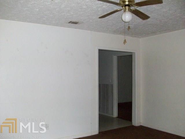 Building Photo - 651 Robert E Lee Pkwy