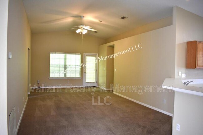 Building Photo - 7374 Ironside Dr W