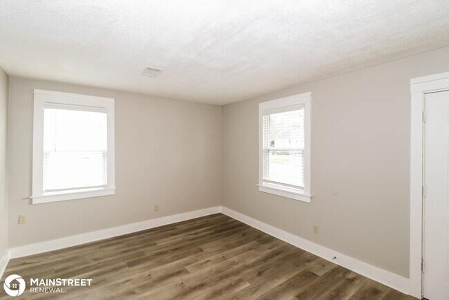 Foto del edificio - 4396 GIVEN AVE, Memphis, TN 38122