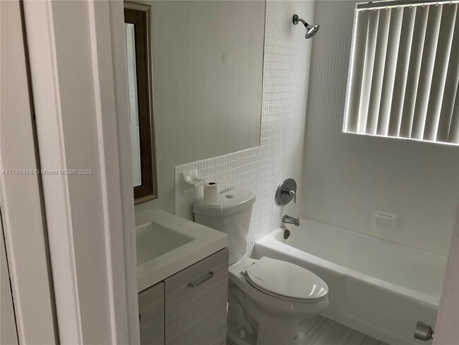 Foto del edificio - 510 SE 9th St