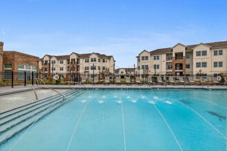 Resort Style Swimming Pool - The Laurel (OK)