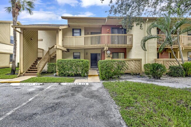 Foto del edificio - 13145 Chadwick Ct