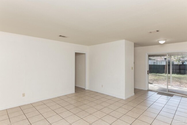 Building Photo - 4513 Guerlain Way