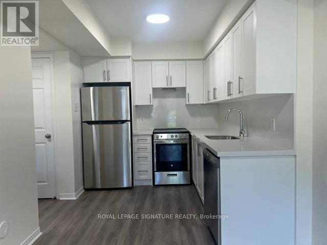 Building Photo - 4975 Southampton Dr