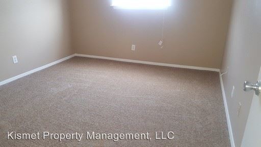 Building Photo - 3609-3625 Forrest Dr