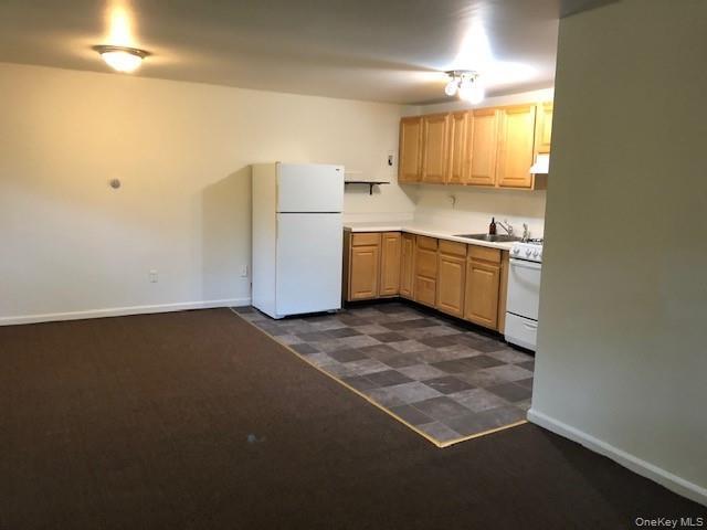 Foto del edificio - 49 Congers Rd