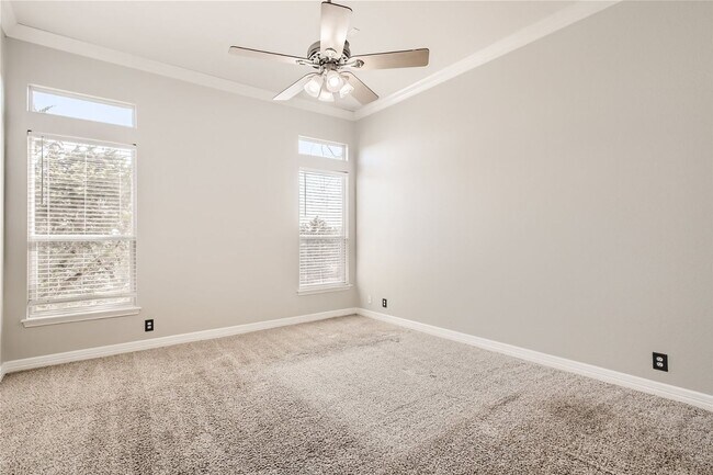 Foto del edificio - Gated Community