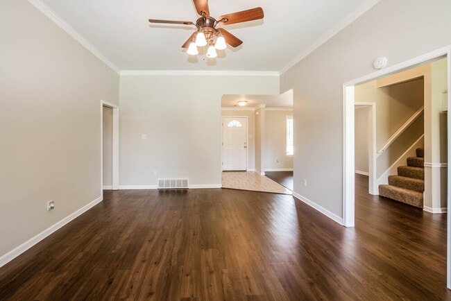 Building Photo - 6906 Greyhawk Cove N
