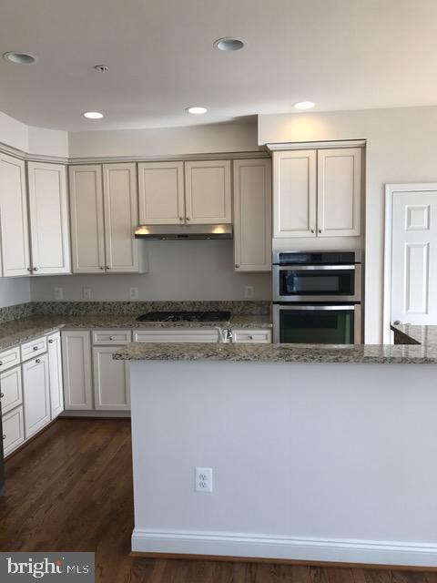 Building Photo - 8341 Broderick Cir