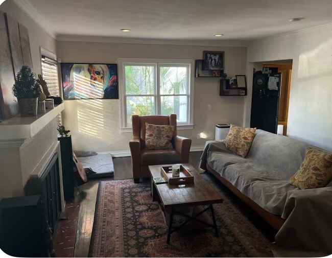 Living room - 1220 E Mohawk Ave House