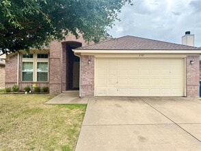 Building Photo - 330 Sardius Blvd
