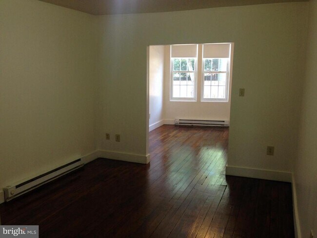 Foto del edificio - 514 W South St