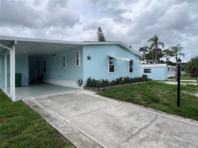 Foto del edificio - 11291 Grapefruit Ln