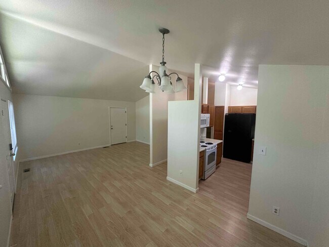 Foto del edificio - 5384 S Prescott St