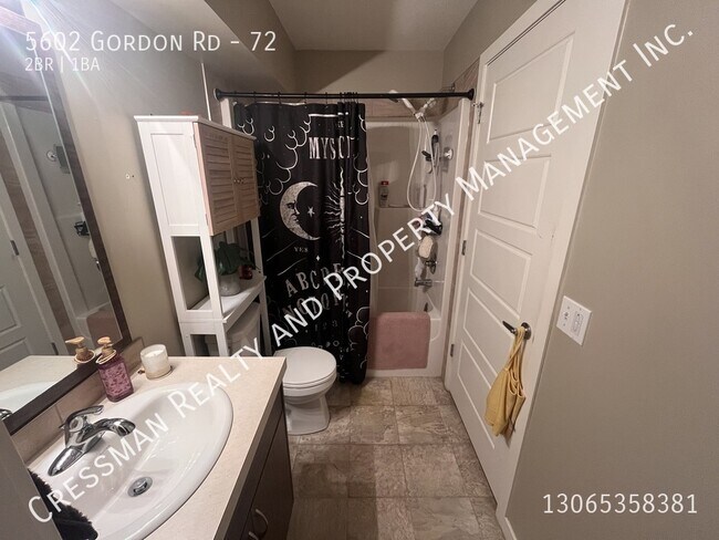 Building Photo - 2 Bedroom 1 Bathroom Upper Level Unit in Harbour Landing