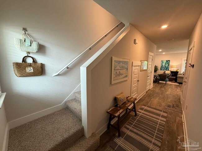 Building Photo - 1543 Iroquois Ct