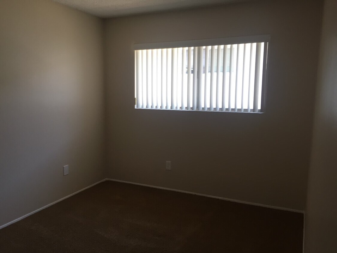 Foto del edificio - 630 Ridgeway Ln