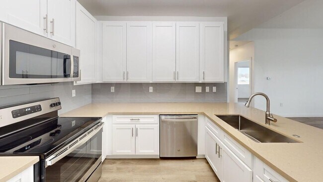 Foto del edificio - 9160 N 67th Ave