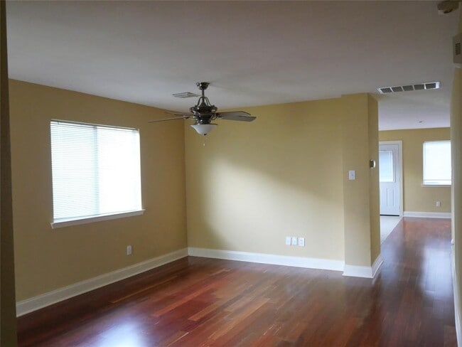 Building Photo - 1509 Palcio Real Dr