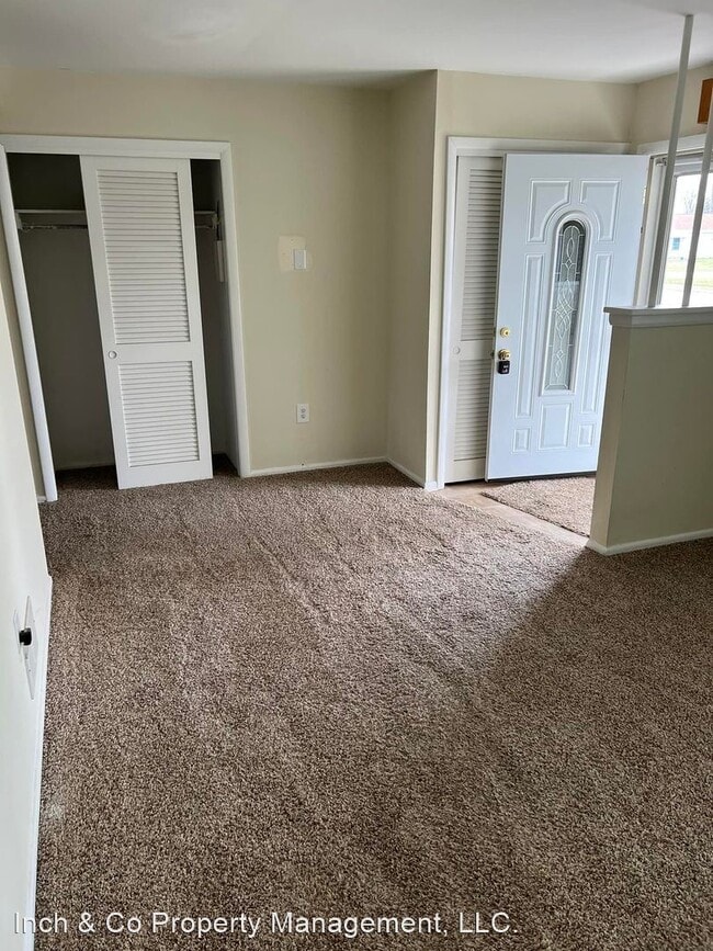 Building Photo - 4 br, 1 bath House - 1410 Fireside Road