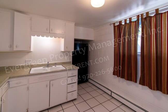 Foto del edificio - 1112 Alford St