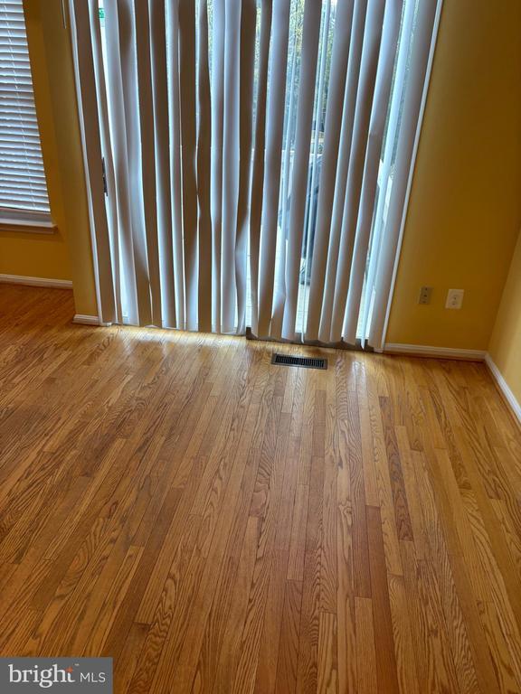 Foto del edificio - 20225 Yankee Harbor Pl