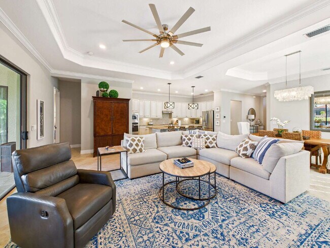 Foto del edificio - SEASONAL RENTAL – Available November throu...