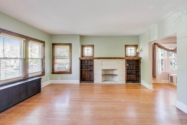 Foto del edificio - 1020 Harvard Terrace